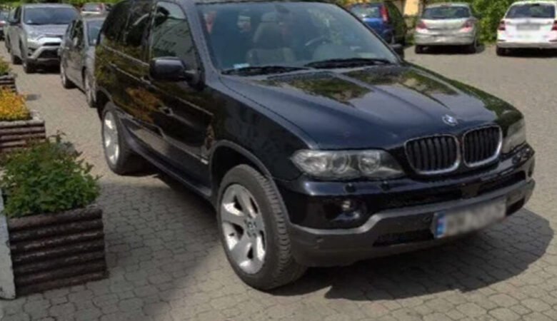 kupit-bmw-x5-v-polshe-1001x765